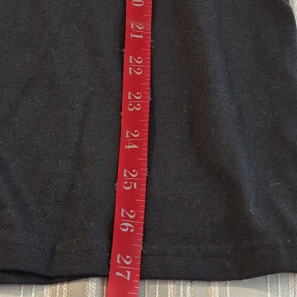 Disney Peter Pan Short Sleeve T-shirt Black with Colored Graphics Women size L - Picture 6 of 10